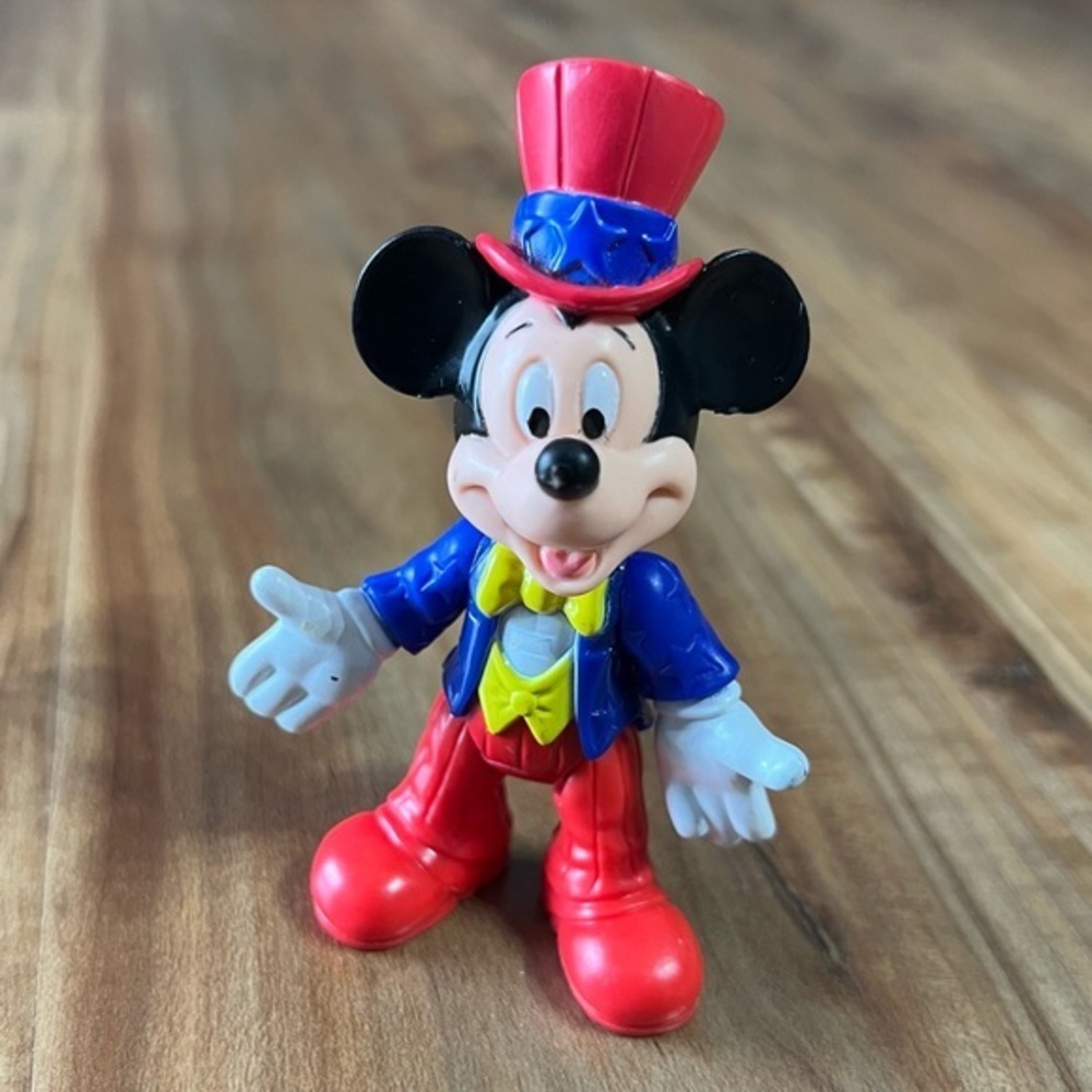 1990's Disney Epcot Center Poseable Mickey Mouse 3.5” Figure Cake Topper